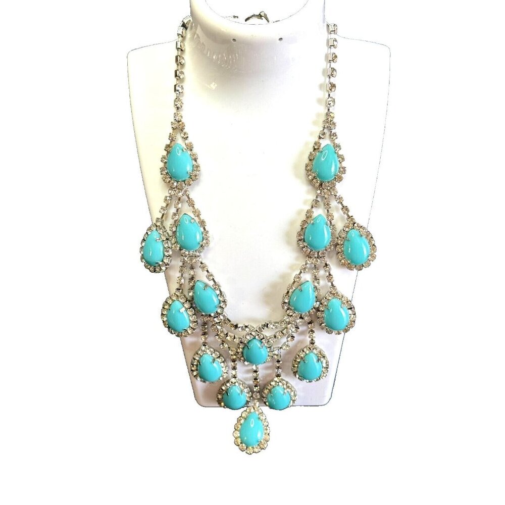 Southwestern Blue Turquoise Jeweled Bib Necklace and Matching Earrings - Picture 4 of 8